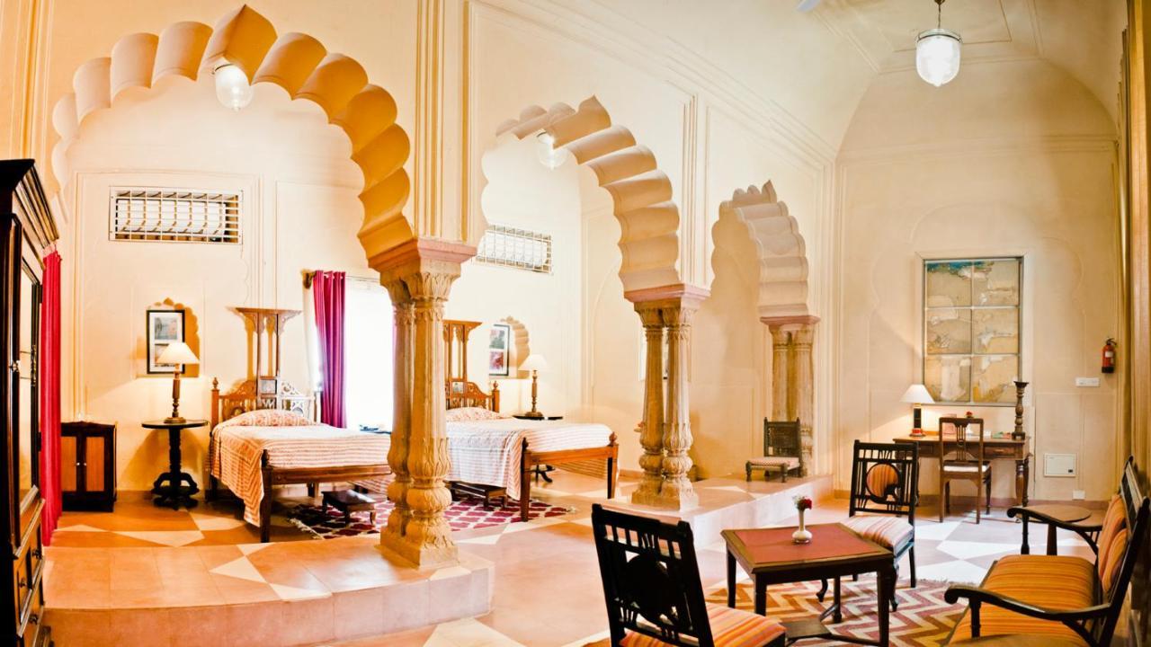 Neemrana'S - Tijara Fort Palace Exterior foto